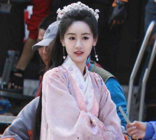 袁冰妍最新爆料剧,神秘角色引期待，剧情反转再掀高潮